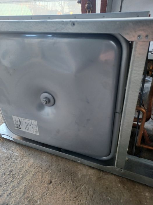 Centrala termica Vaillant Turbo Tec Plus VUW RO 282/3-5