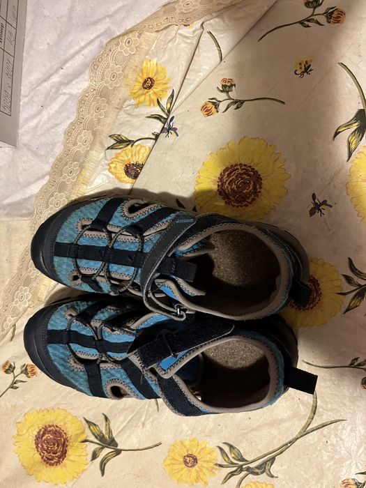 сандали за момче 38