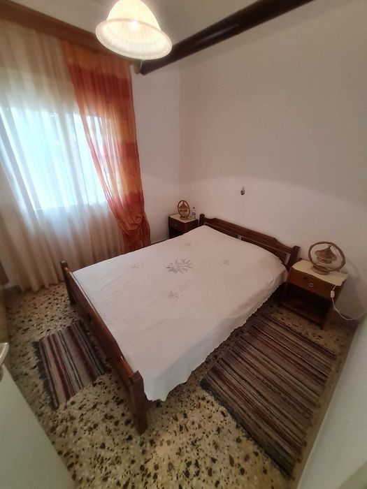 Продава 2 ет къща 110 м2 до морето с двор 200 м2 Аспровалта, Гърция