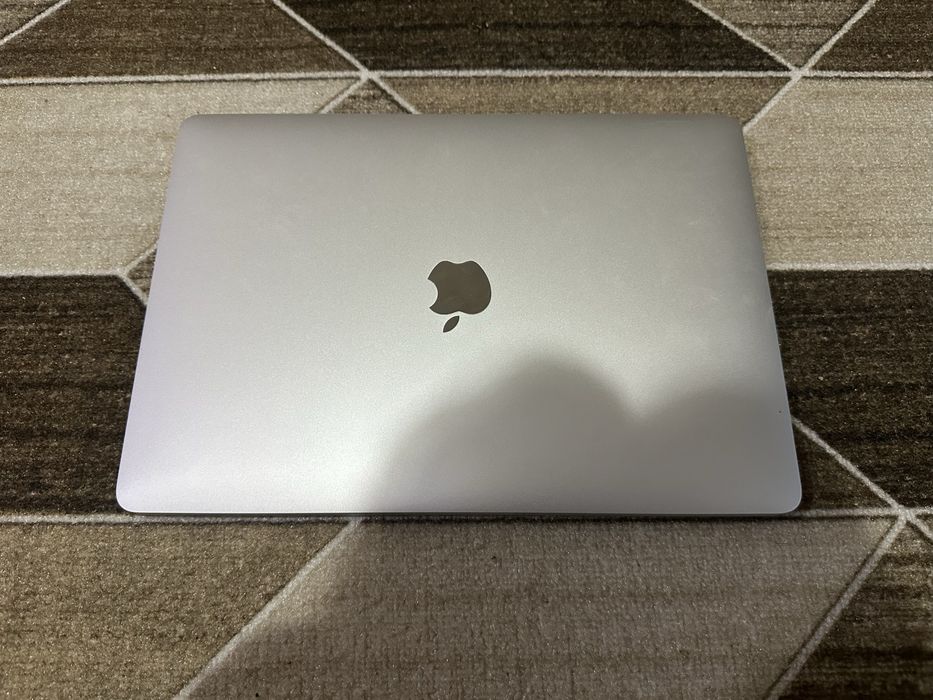 Macbook Pro M1 (2020)