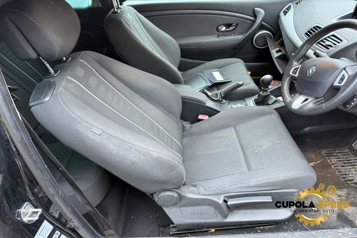 Dezmembrez Renault Megane 3 [facelift] [2012 - 2014] Coupe hatchback