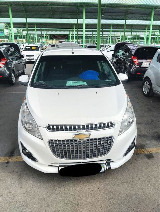 Автомашина chevrolet spark