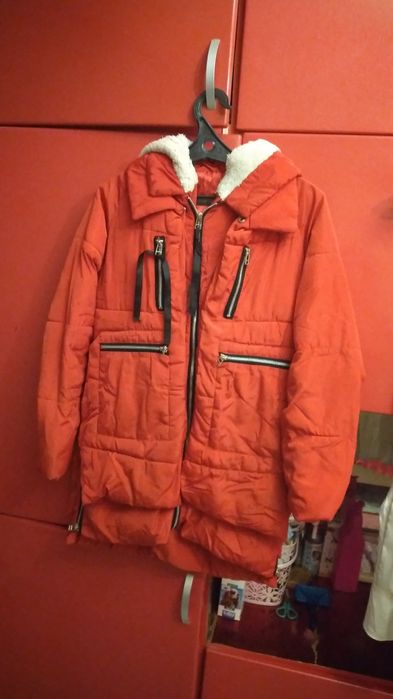 Продаю подростковые куртки