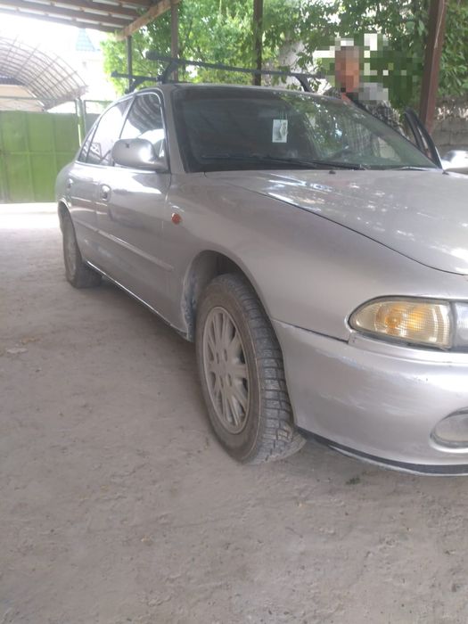 Митсубитси галант