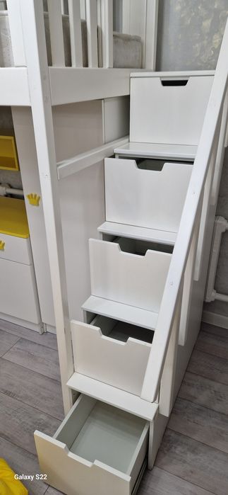 Кровать детский уголок