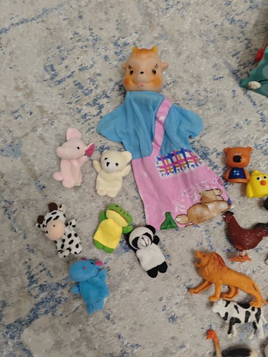 Игрушки для малышей 2к