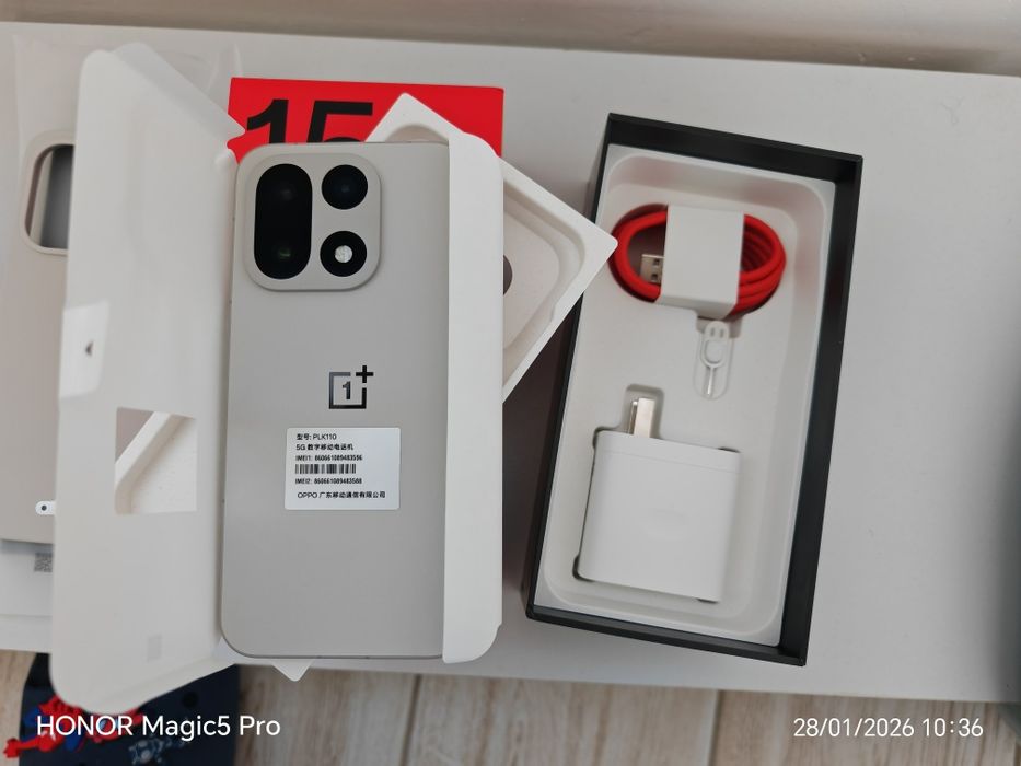 OnePlus 15 12GB/256GB  Sand Storm, NOU.