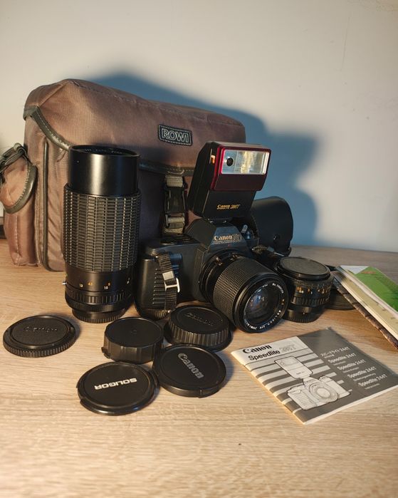 Canon T50 SLR cu 3 Obiective, Bliț, Manuale și Husă – Full Box – Funcțional