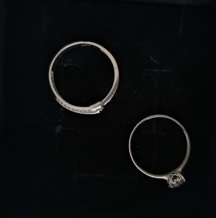 Продам кольца серебро