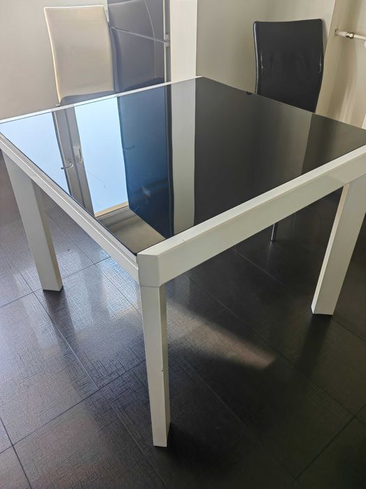 Разтегателна Кухненска Маса