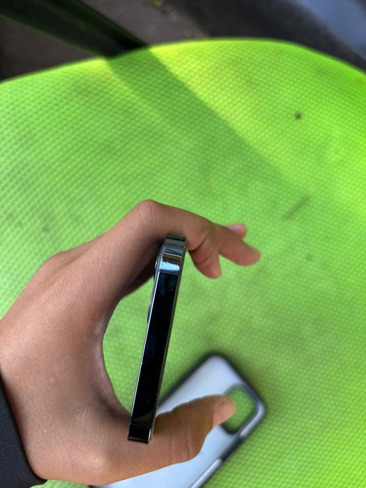 Telefon iPhone 12 Pro