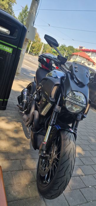 Ducati Diavel 1200  V2