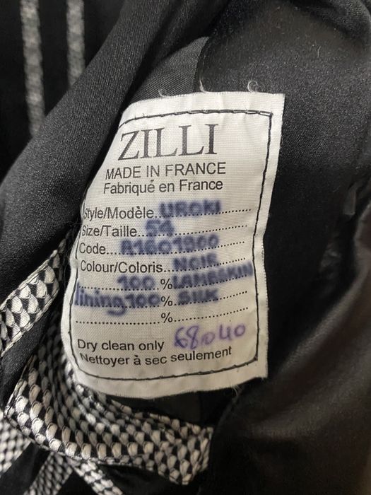 Продам кожаную куртку Zilli.