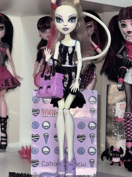 catrine demew scaremester monster high