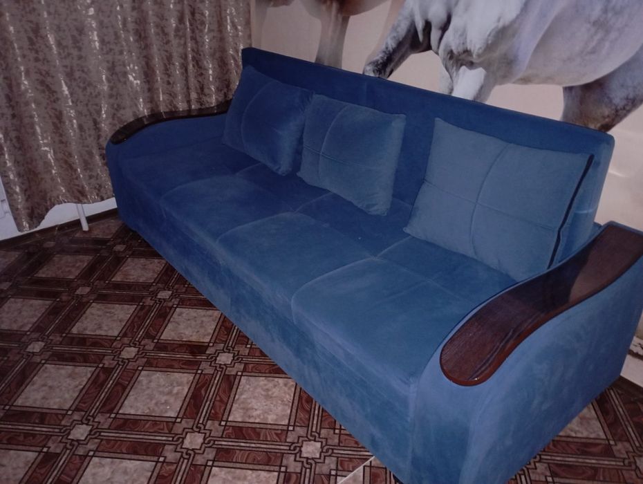 Срочно Продам диван