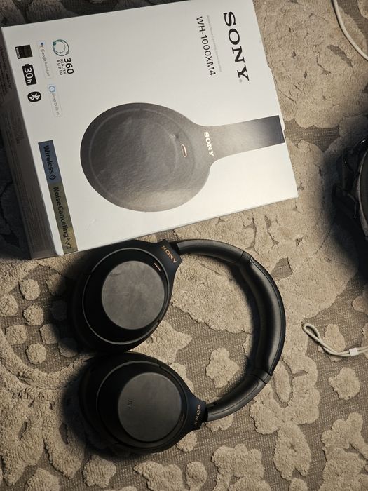 наушники Sony WH-1000XM4