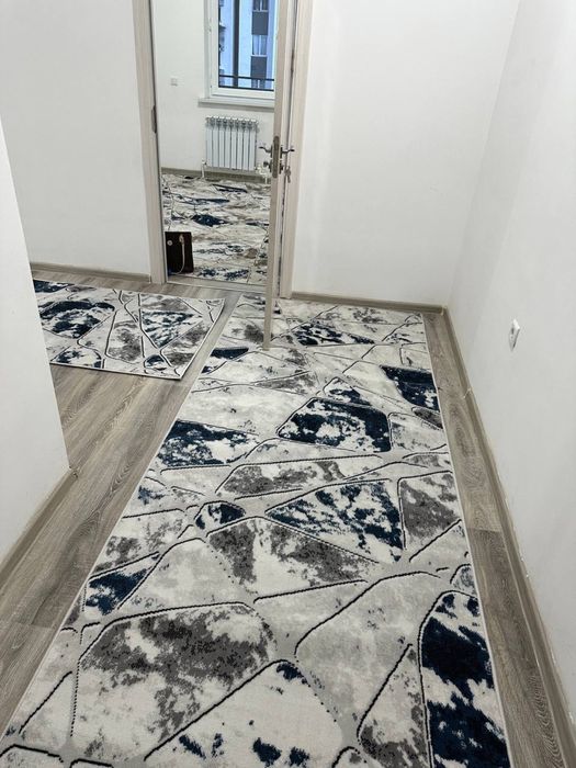 Сергели 10-худуд янги хайот 2/6/16.  Срочно сотилади.