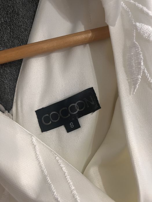 Бяла рокля Cocoon