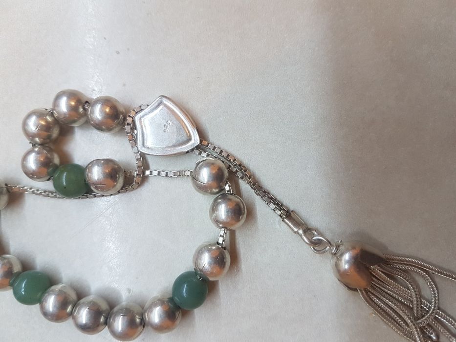 Сребърна броеница