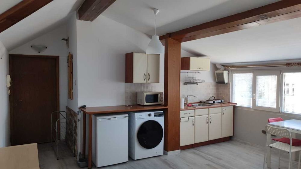 Дава се под наем Ателие в София, Център - 35 кв.м за 357 € - Снимка #7