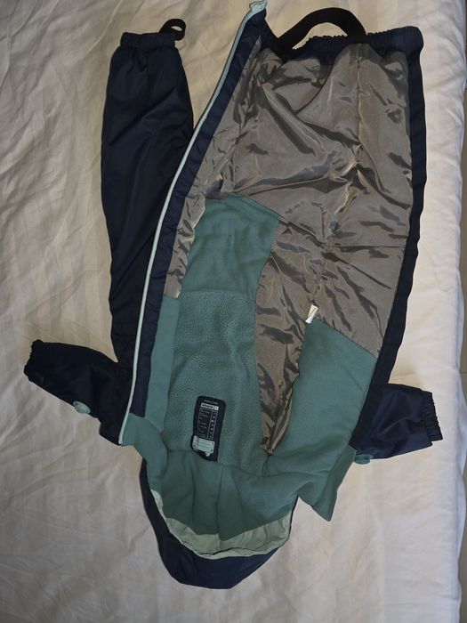 Combinezon imperimeabil 18M