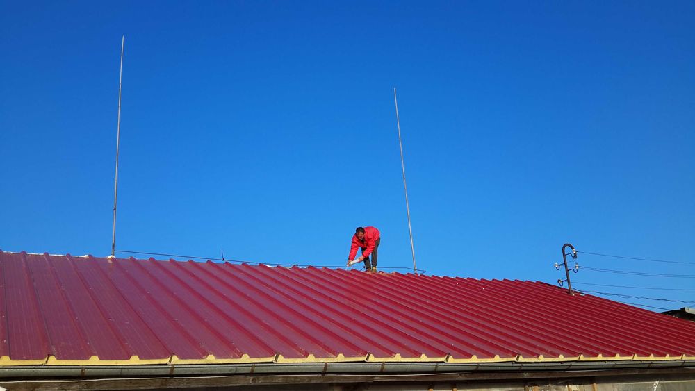 Дава се под наем Склад в с. Студена, Област Хасково - 6000 кв.м за 81600 € - Снимка #1