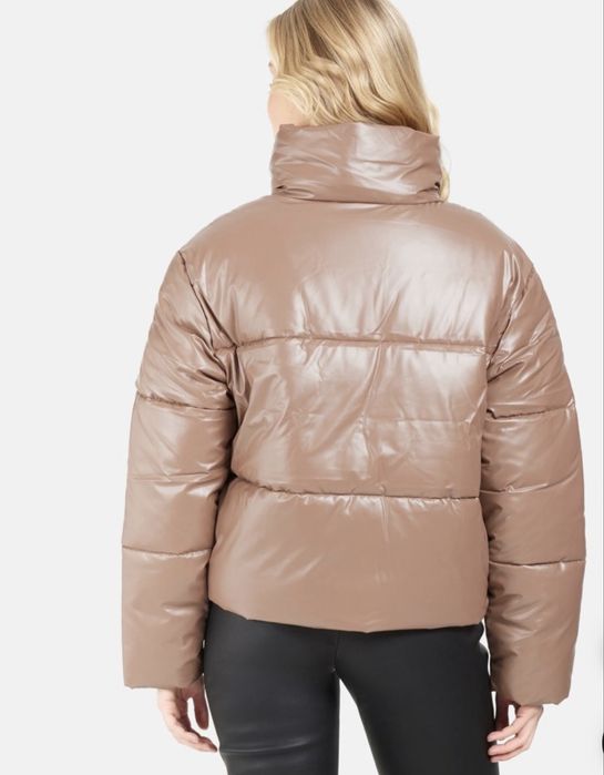 Зимно яке Benetton, S размер, ново с етикет