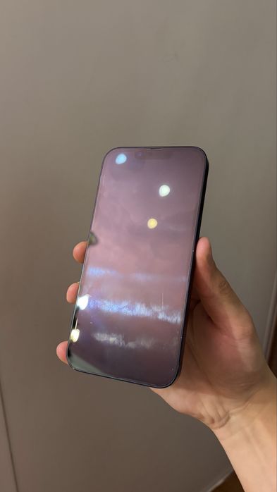 iPhone 14 Black / 256GB