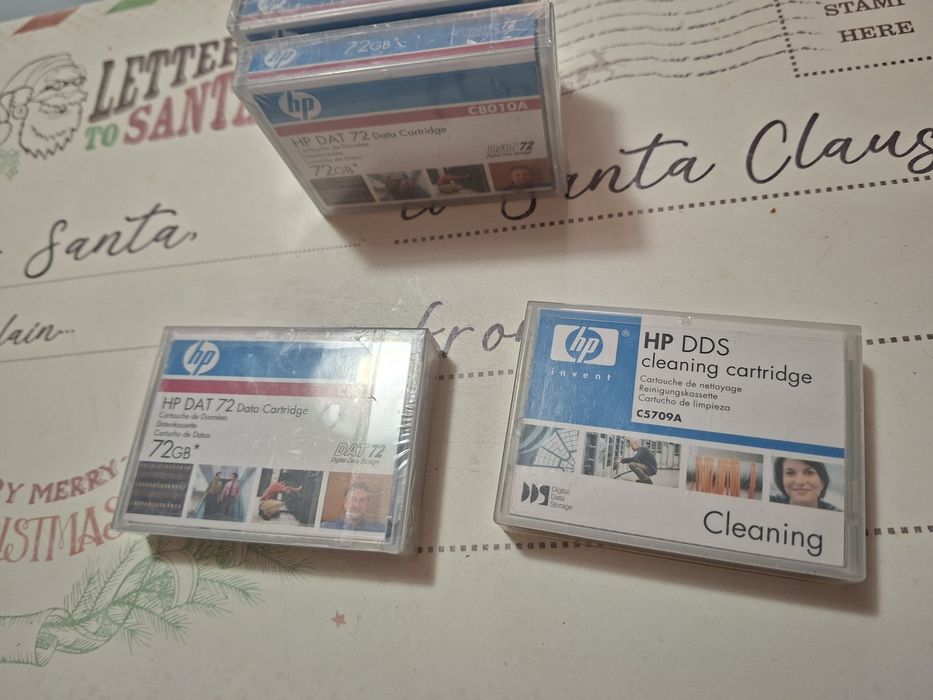 Casete stocare date ,cartușe HP DAT 72 gb, sigilate + caseta curățare