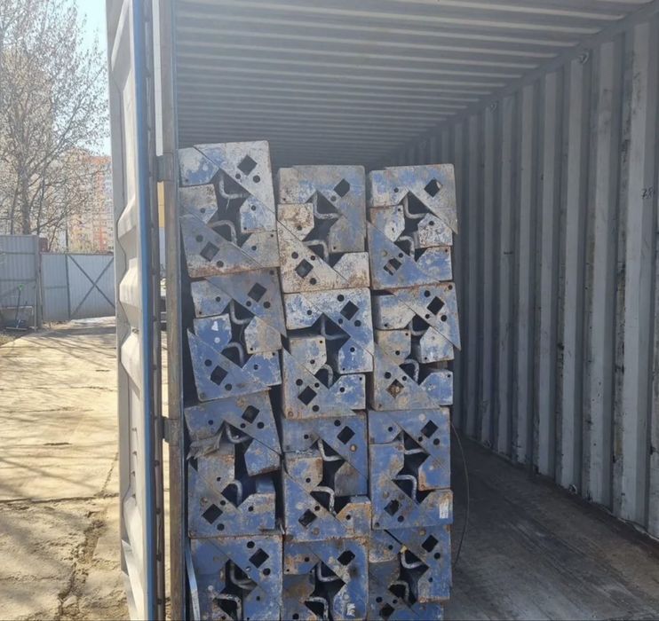 Продается Опалубка крупнощитовая