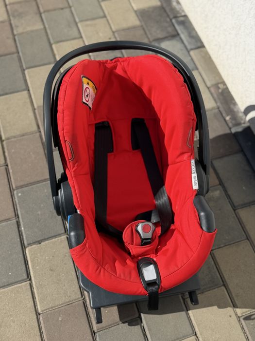 CARUCIOR  STOKKE Xplory 3 in 1  + Scaun auto+ baza fixare Isofix