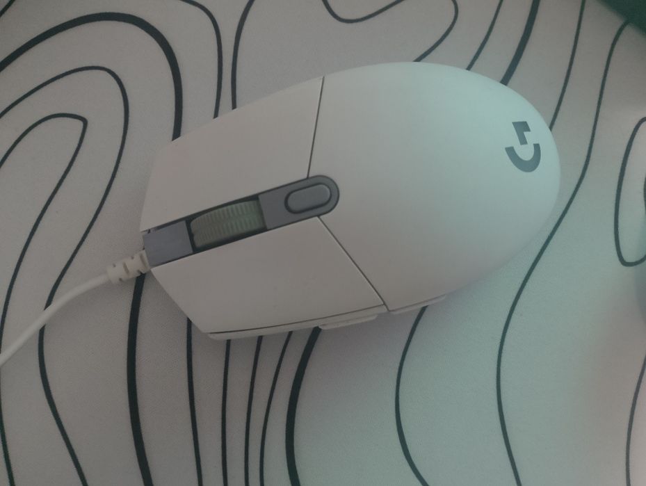 Logitech g102.  .