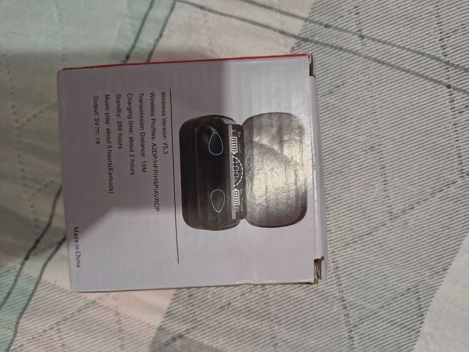 2 seturi de casti si cu fir si fara fir