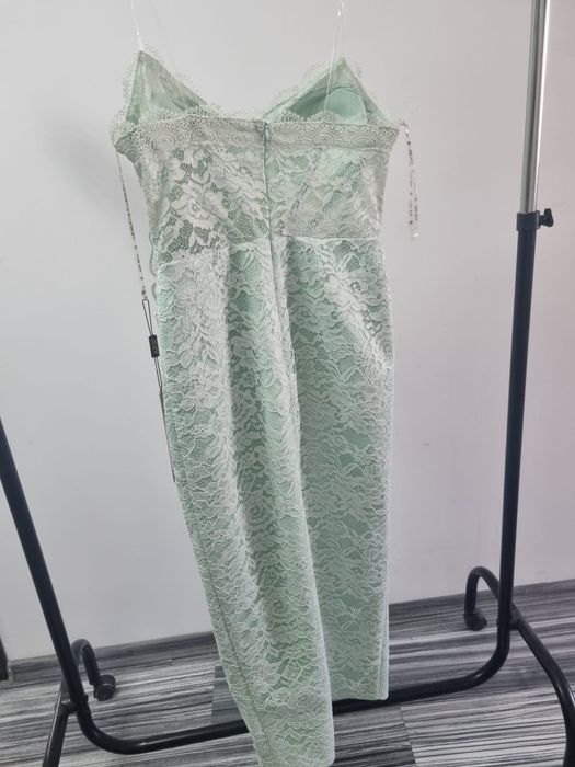 Rochie elegantă din dantelă