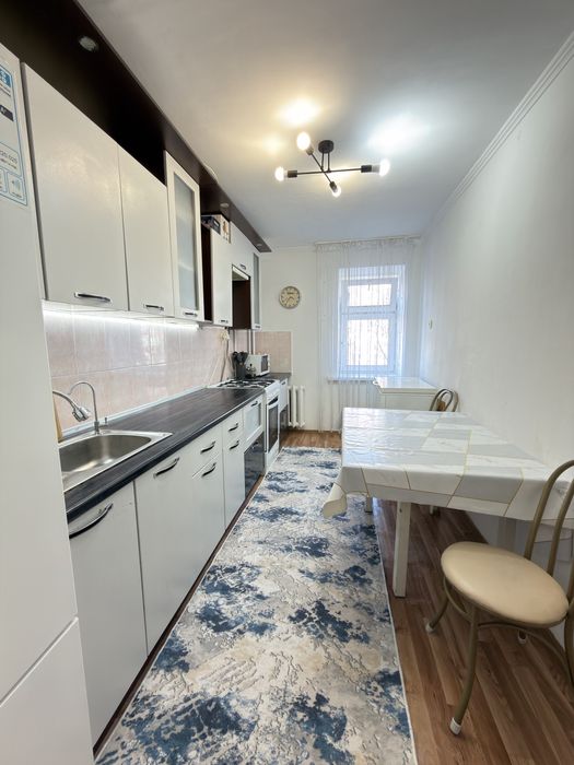 Продам 4х комн кв район Север-Восток