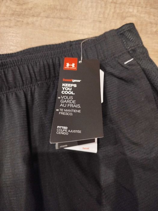 къси гащи- шорти- Under Armour -XL