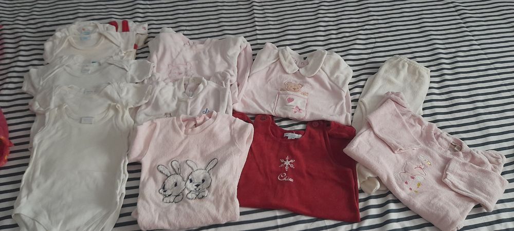 Lot haine  fetiță  0- 1 an, 1  - 2 ani, 2- 3 ani Pantaloni