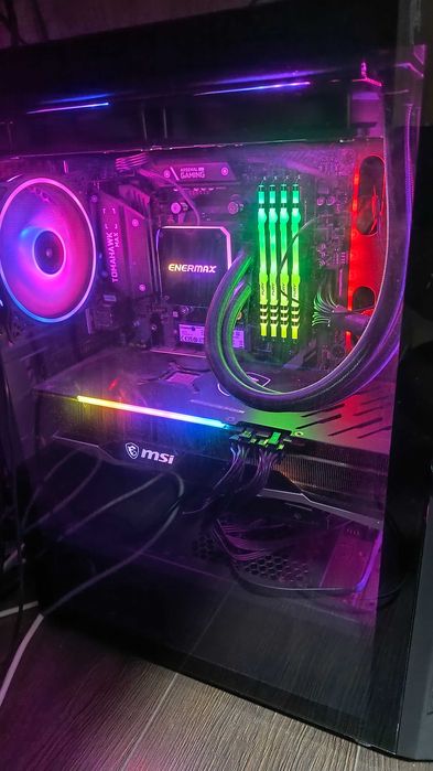 Vind Pc Gaming Ryzen , Nu trimit în țară