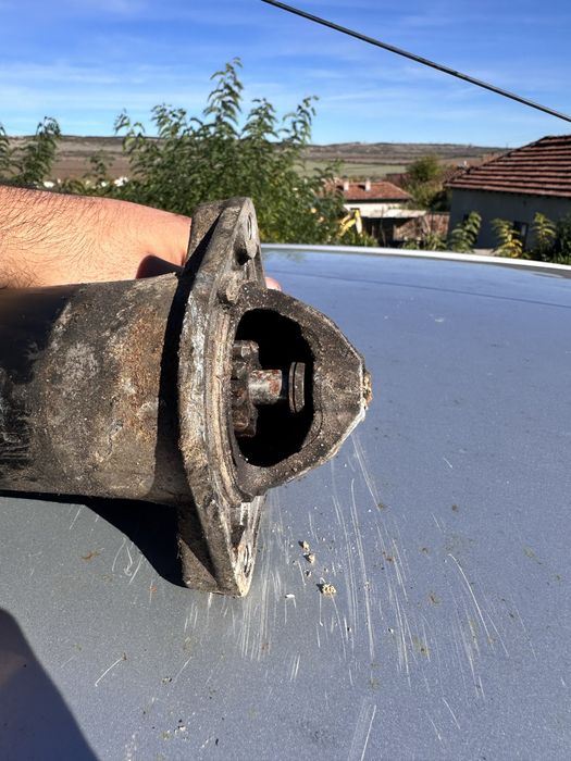 Стартер Toyota Avensis T22 2.0 D4D