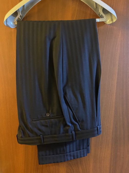 Продам НОВЫЙ костюм