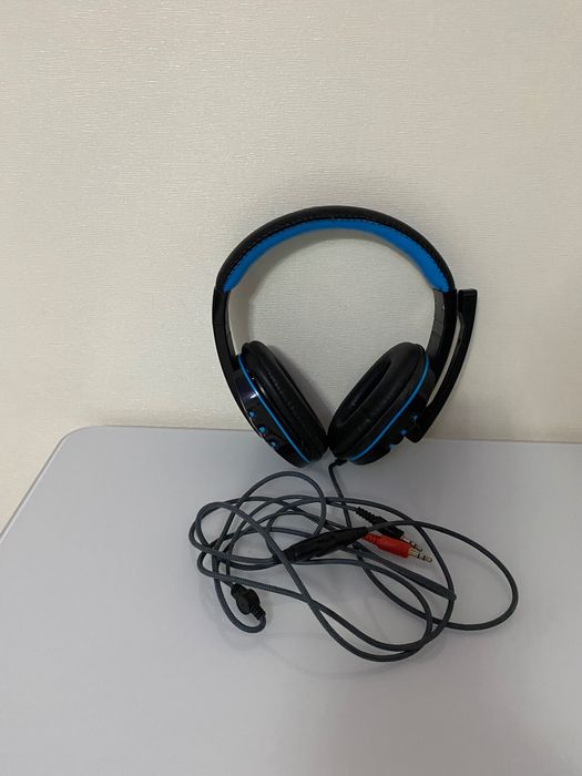 Продам наушники с гарнитурой