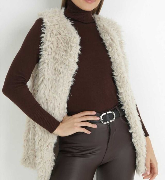 Vestă crem blăniță- mărime universală