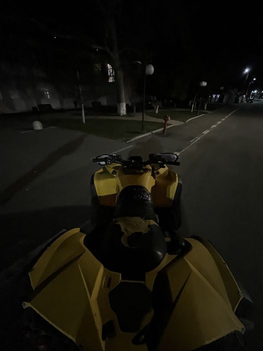 Vand/Schimb Can am renegade 650 / Se conduce si cu B1