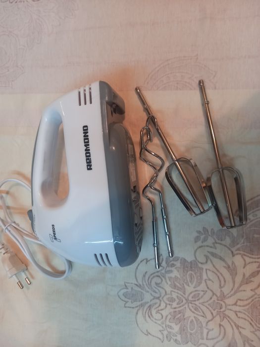 Продаётся миксер