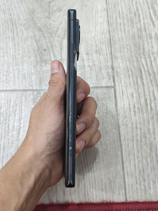 Motorola edge 30 ultra 12/256