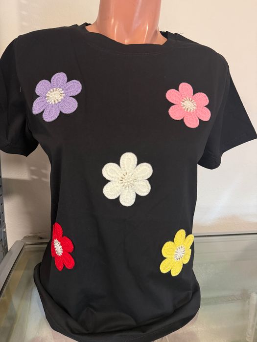 Tricouri damă noi ,cu eticheta S-M,L-XL