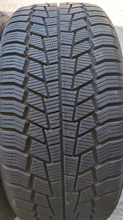 Зимни гуми 225/40/18 Gislaved Euro Frost6 2 броя