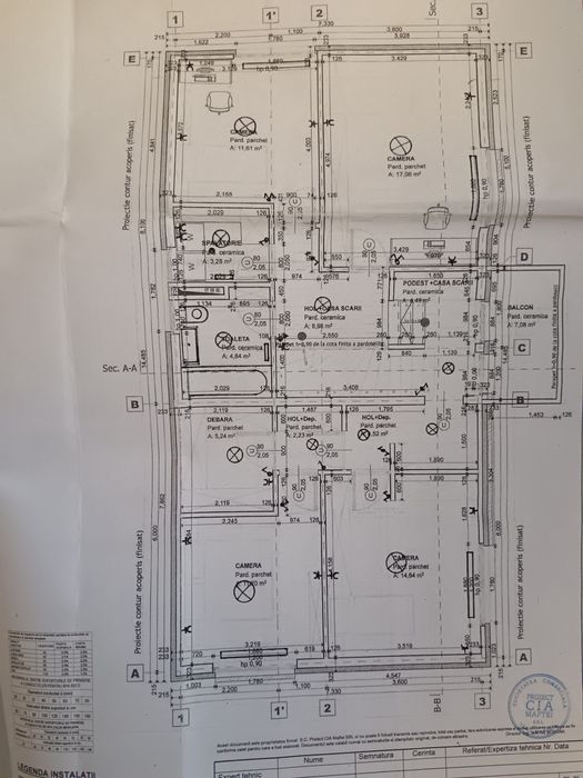 Vand casa cu etaj 4 dormitoare garaj si terasa