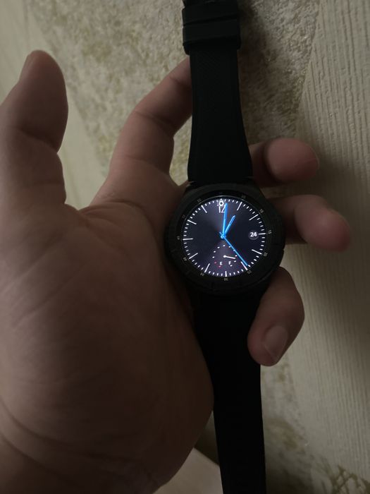Samsung gear s3 frontier часы