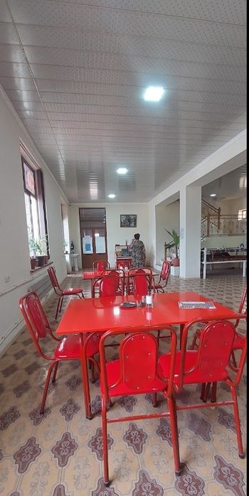 Restoran, choyxona, bazmgoh.